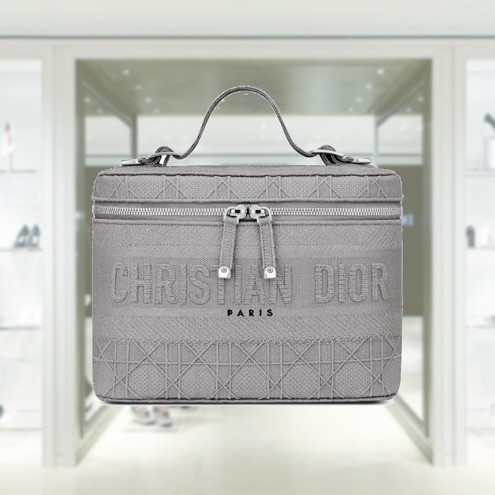 DIORTRAVEL COSMETIC BAG