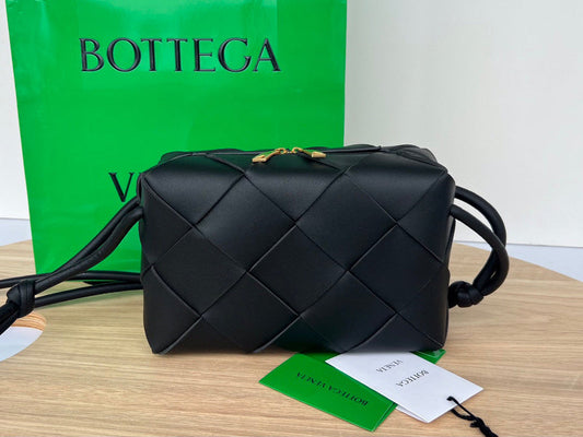 Luxury Bag - Bottega Veneta Bags - 2100