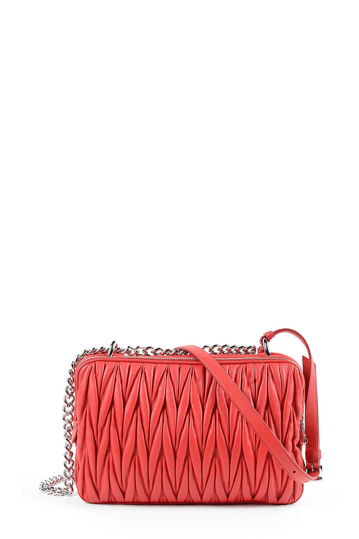 Matelasse Shoulder Bag Red