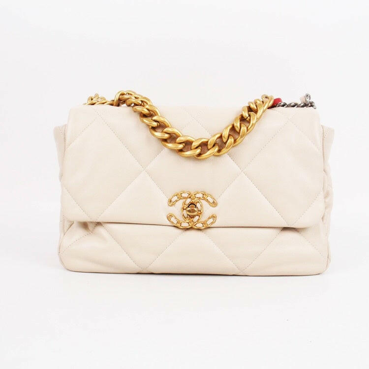 Chanel 19 Bag Medium Beige 2020-2021 Quilted Leather with Gold Chain.