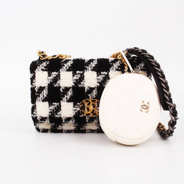 Chanel 19 WOC Bag Houndstooth Pattern with White Coin Pouch Full Set 2019 - Black/White