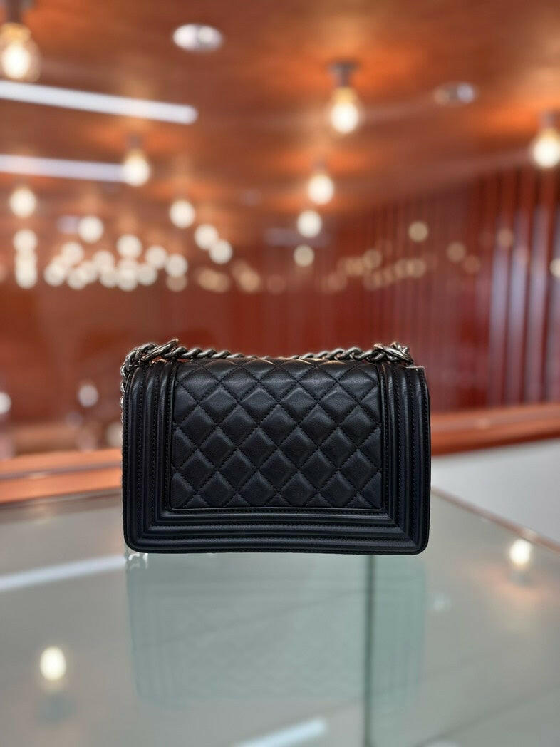 Chanel Le Boy Small Diamond Quilted Black Handbag with Dust Bag Mid-2019