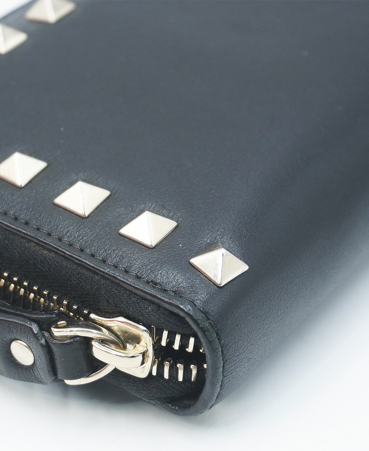 Rockstud Accents Leather Continental Wallet Black